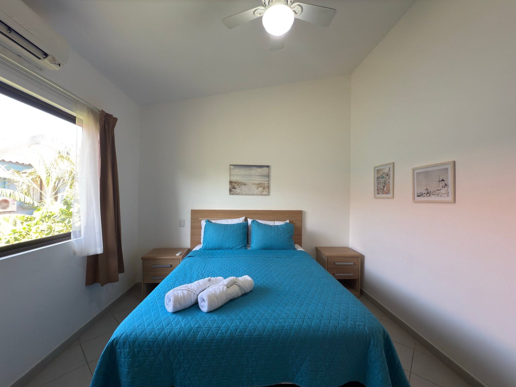 Jade Beach B42 - 13