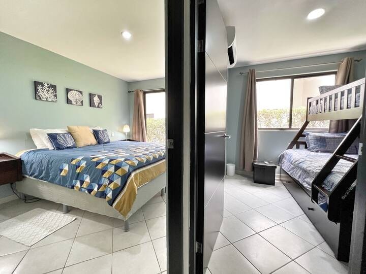 Jade Beach B25 - 10