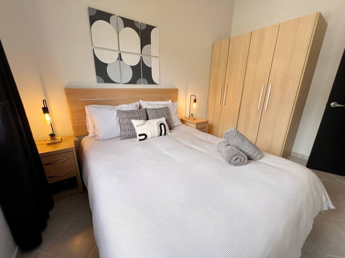 Jade Beach B28 - 10