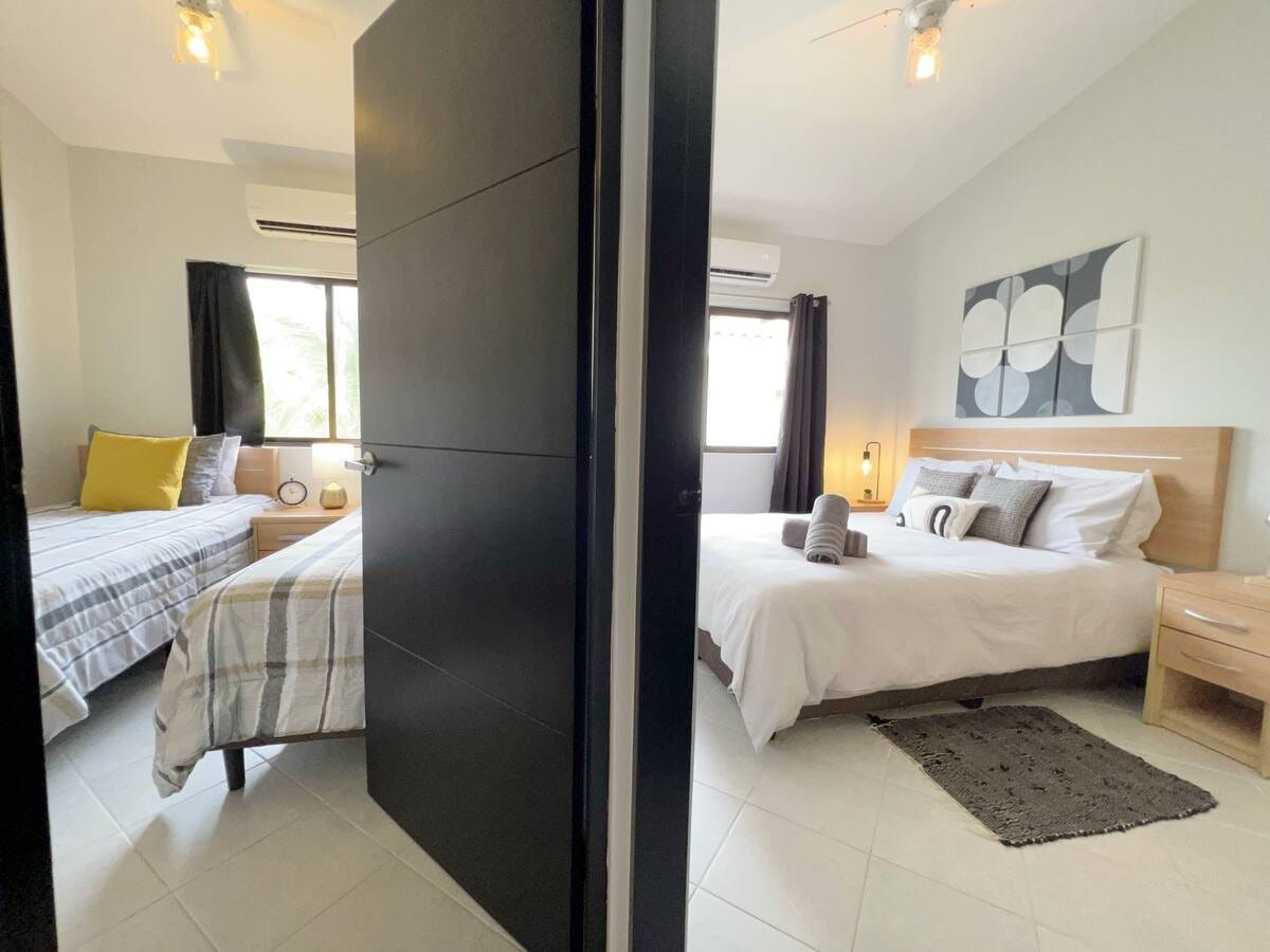 Jade Beach B28 - 9