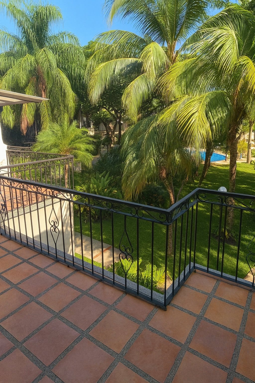 Jade Beach - 11