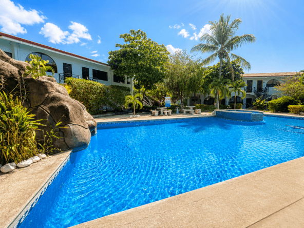 Turquoise 20 community swimming pool in Playas del Coco