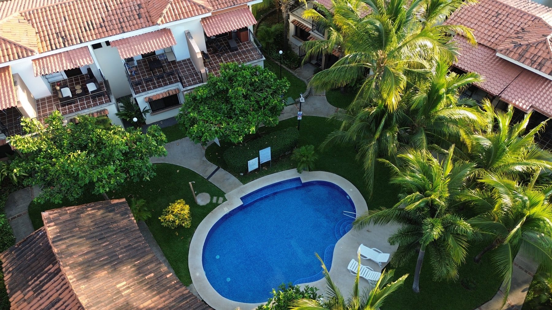 Jade Beach A12 - 15