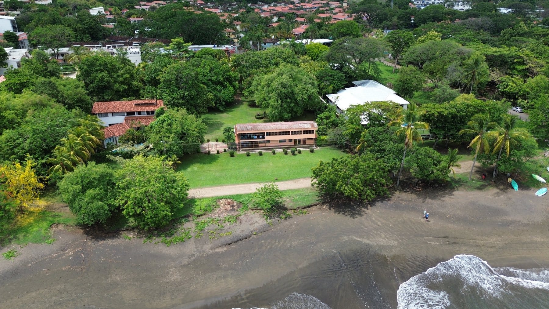 Coco Beach front Gem - 6
