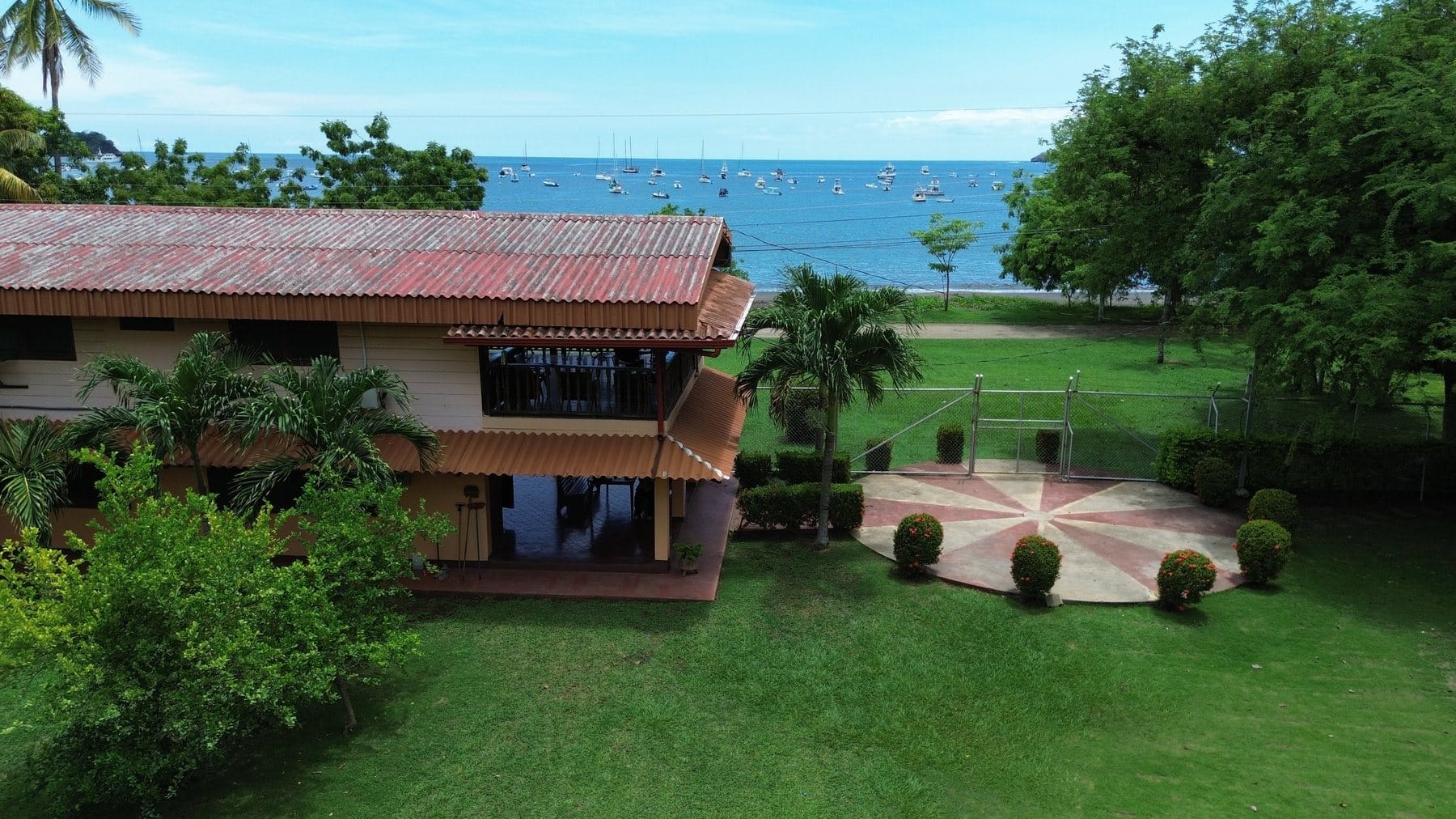 Coco Beach front Gem - 9
