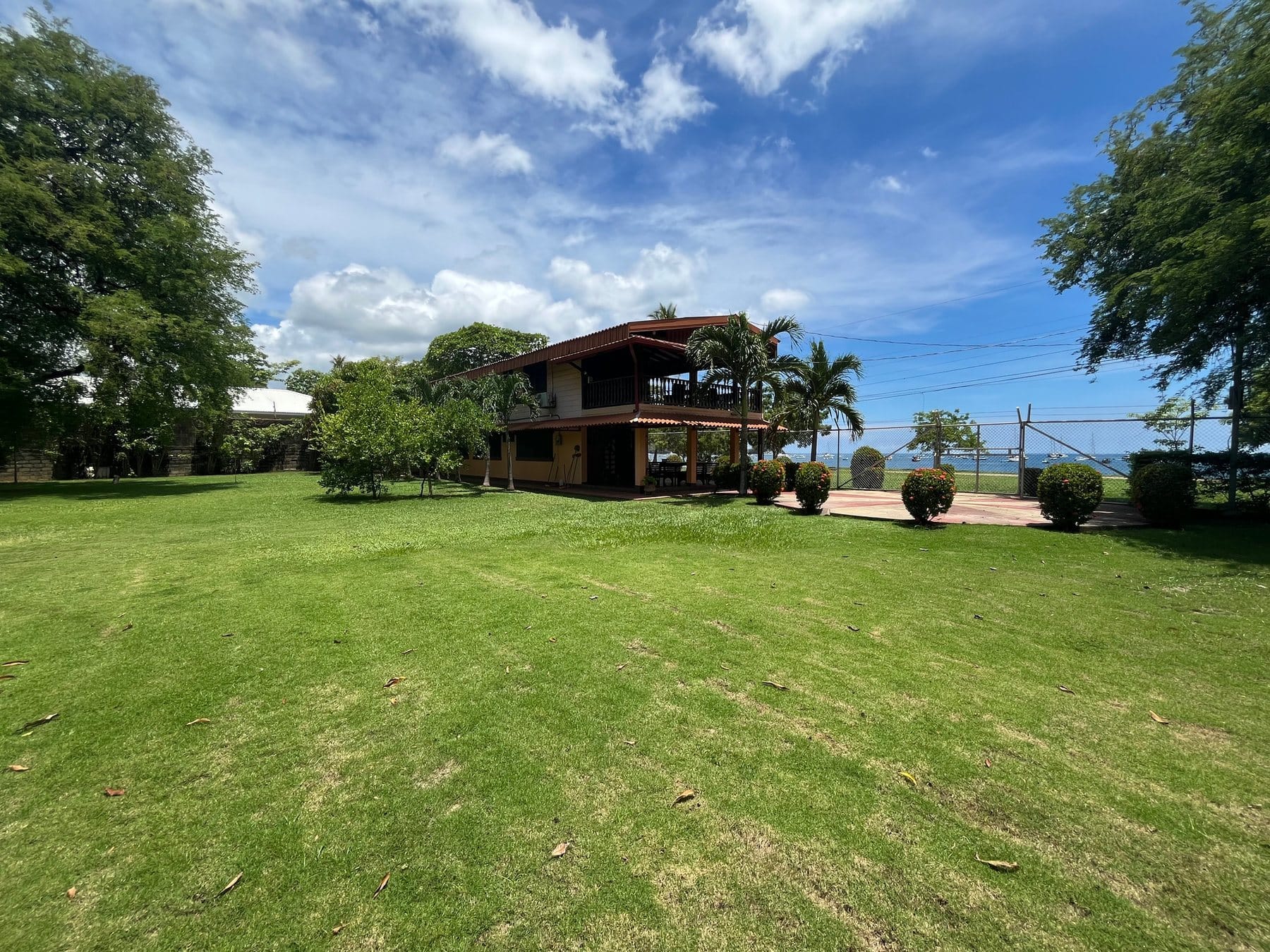 Coco Beach front Gem - 5