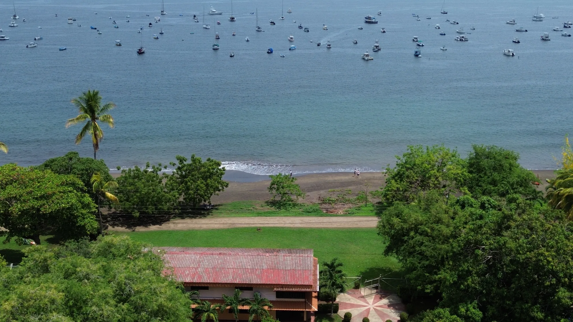 Coco Beach front Gem - 13