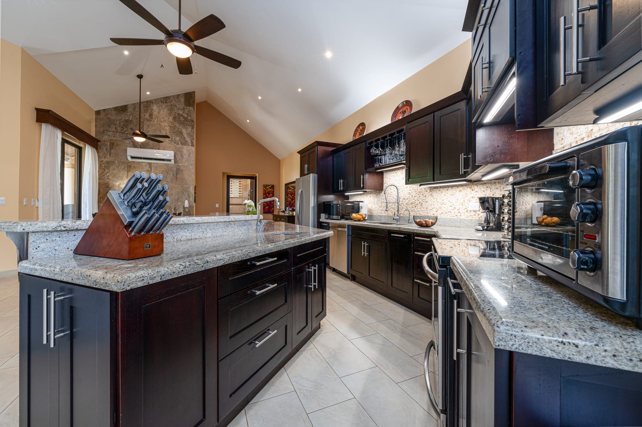 Casa Dulce Vida Pacifico rental home - Kitchen 1