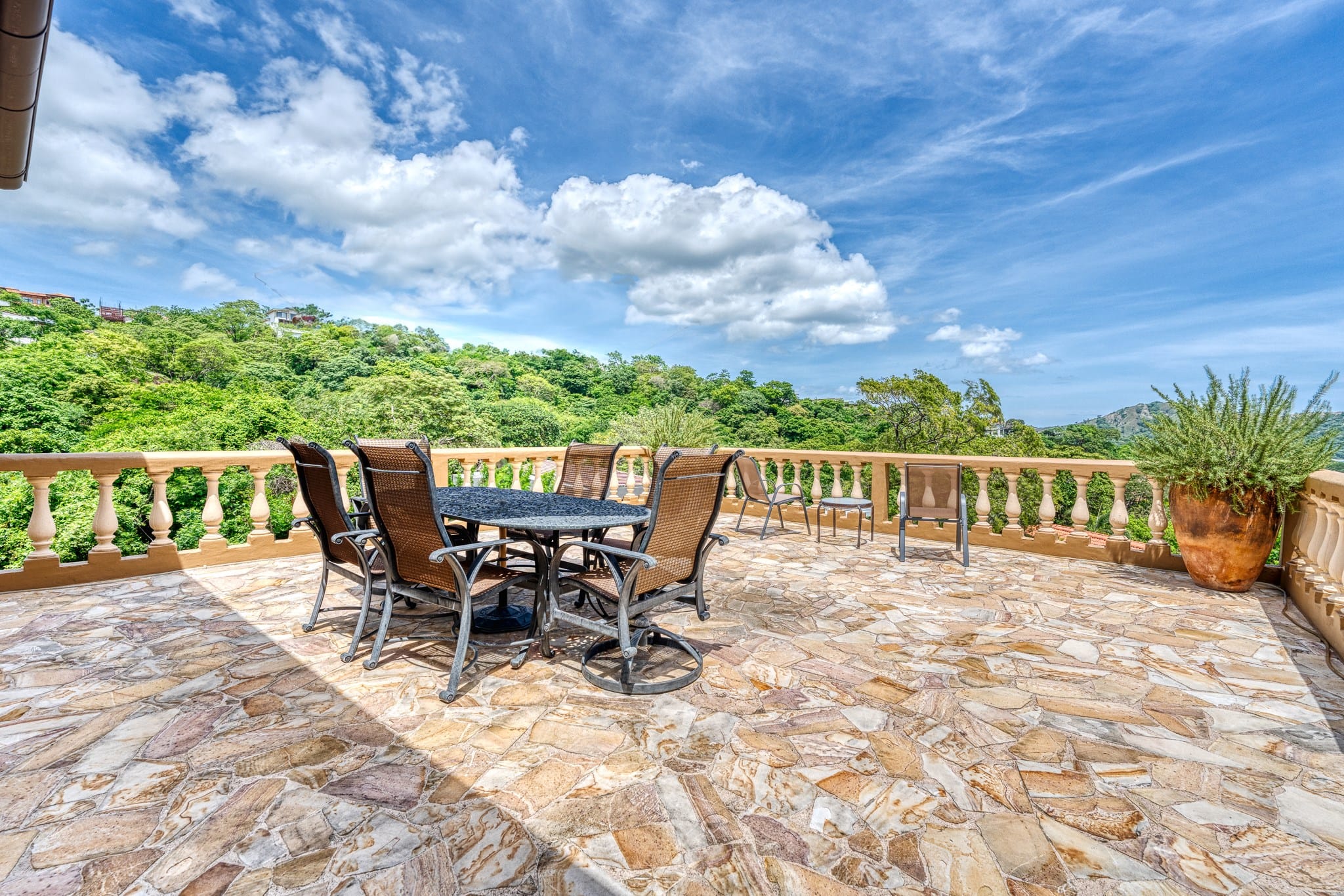 Casa Dulce Vida Pacifico rental home - Patio 2