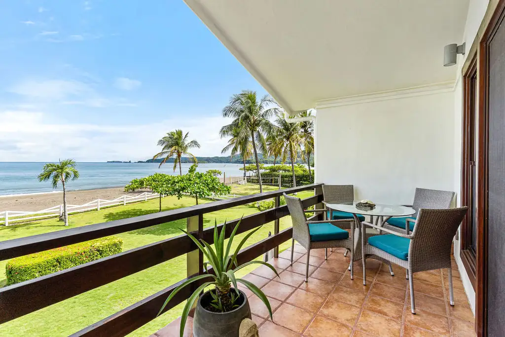 Pacific Beach Condo 10 beachfront condo in Playa Potrero — photo 12