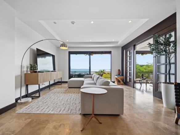 Azul Paraiso C8 living room with Gulf of Papagayo view