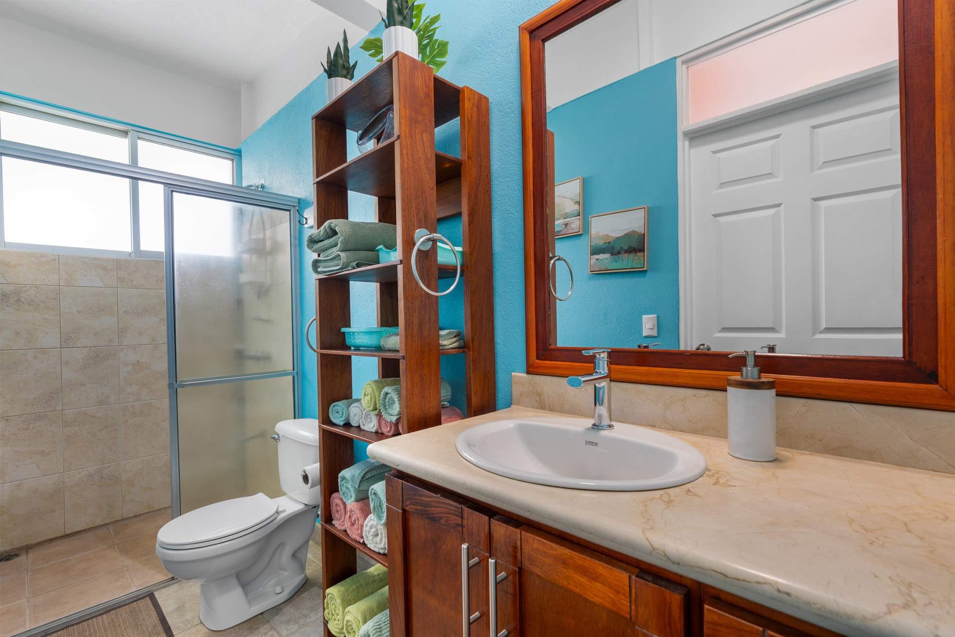 Full bathroom at Tucanes 12 vacation rental in Playas del Coco